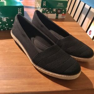 Excellent almost new Orthalite canvas wedges!